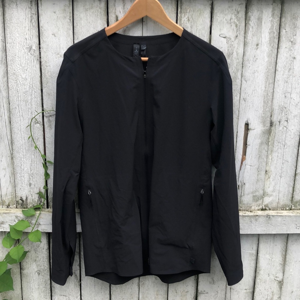 Lululemon men’s lite weight jacket